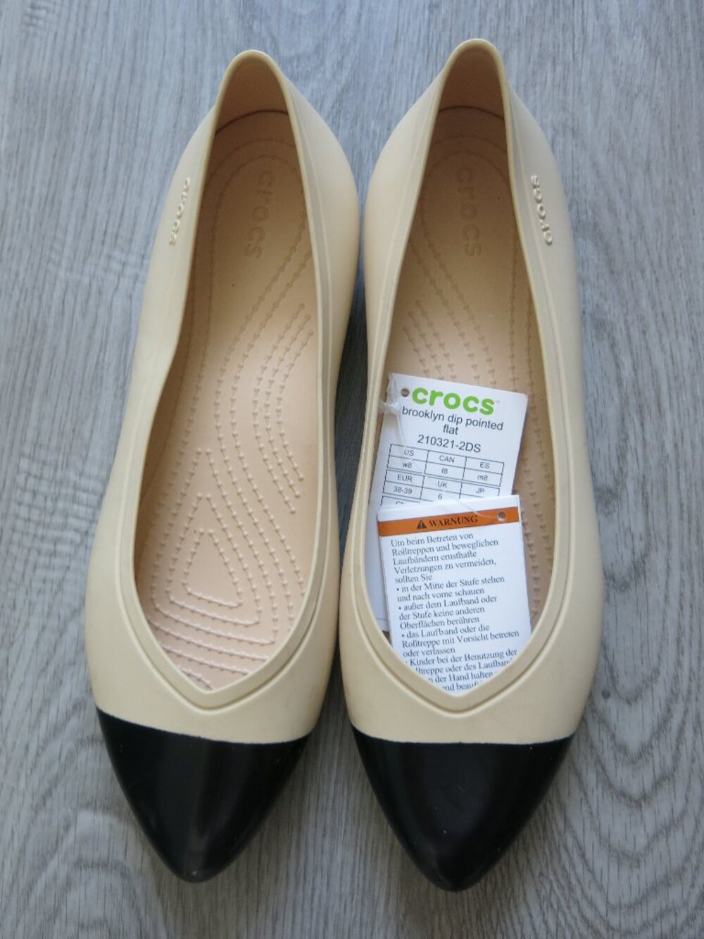 CROCS Black Beige Brooklyn Dip Pointed Flat Shoe - Size US W8